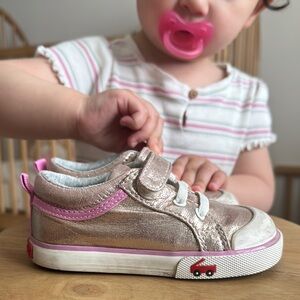 Stylish Kids Shoes with Pink Accents (7C)